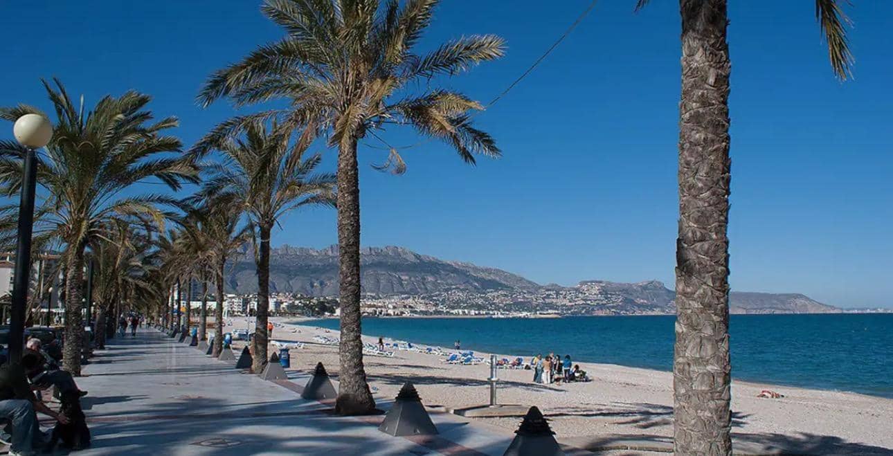 Chalet de 4 habitaciones en Albir en venta con piscina - 990.000 € (Ref: 8181789)