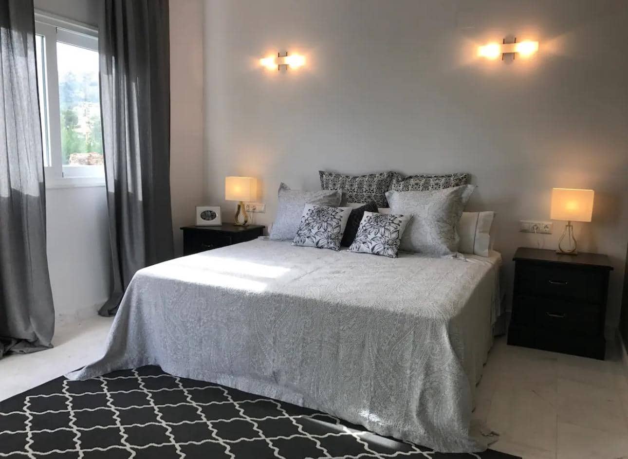 Chalet de 4 habitaciones en Albir en venta con piscina - 990.000 € (Ref: 8181789)