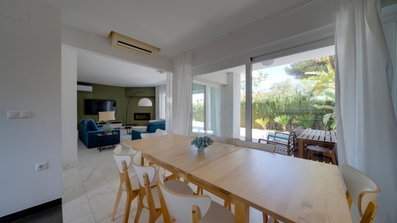 Chalet de 4 habitaciones en Albir en venta con piscina - 990.000 € (Ref: 8181789)