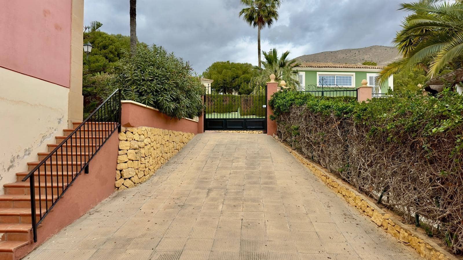 4 chambre Villa/Maison à vendre à Finestrat avec piscine garage - 800 000 € (Ref: 8183852)