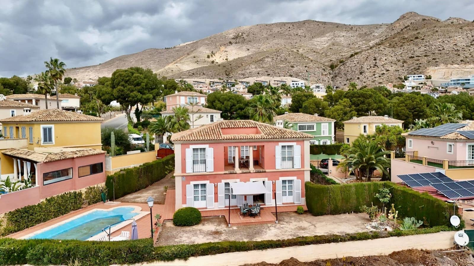 4 chambre Villa/Maison à vendre à Finestrat avec piscine garage - 800 000 € (Ref: 8183852)