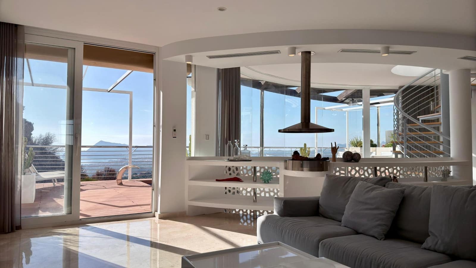 4 soveværelse Villa til salg i Altea med swimmingpool garage - € 799.000 (Ref: 8222829)