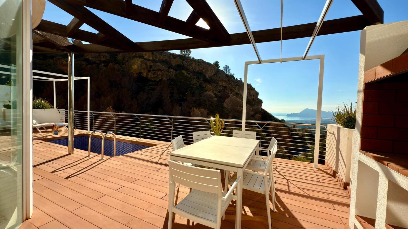 4 soveværelse Villa til salg i Altea med swimmingpool garage - € 799.000 (Ref: 8222829)