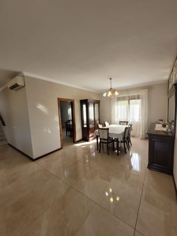 5 makuuhuone Huvila myytävänä paikassa Ciudad Quesada, Rojales mukana uima-altaan 
autotalli - 690 000 € (Ref: 8233410)