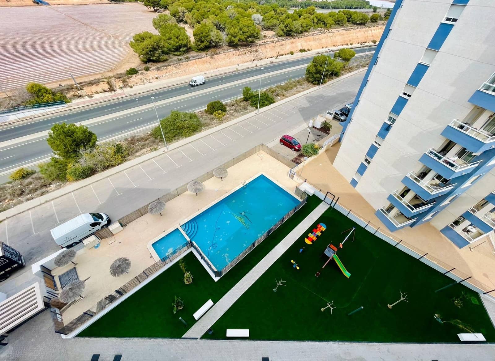 Apartamento de 2 habitaciones en Orihuela Costa en venta con piscina - 430.000 € (Ref: 8242894)