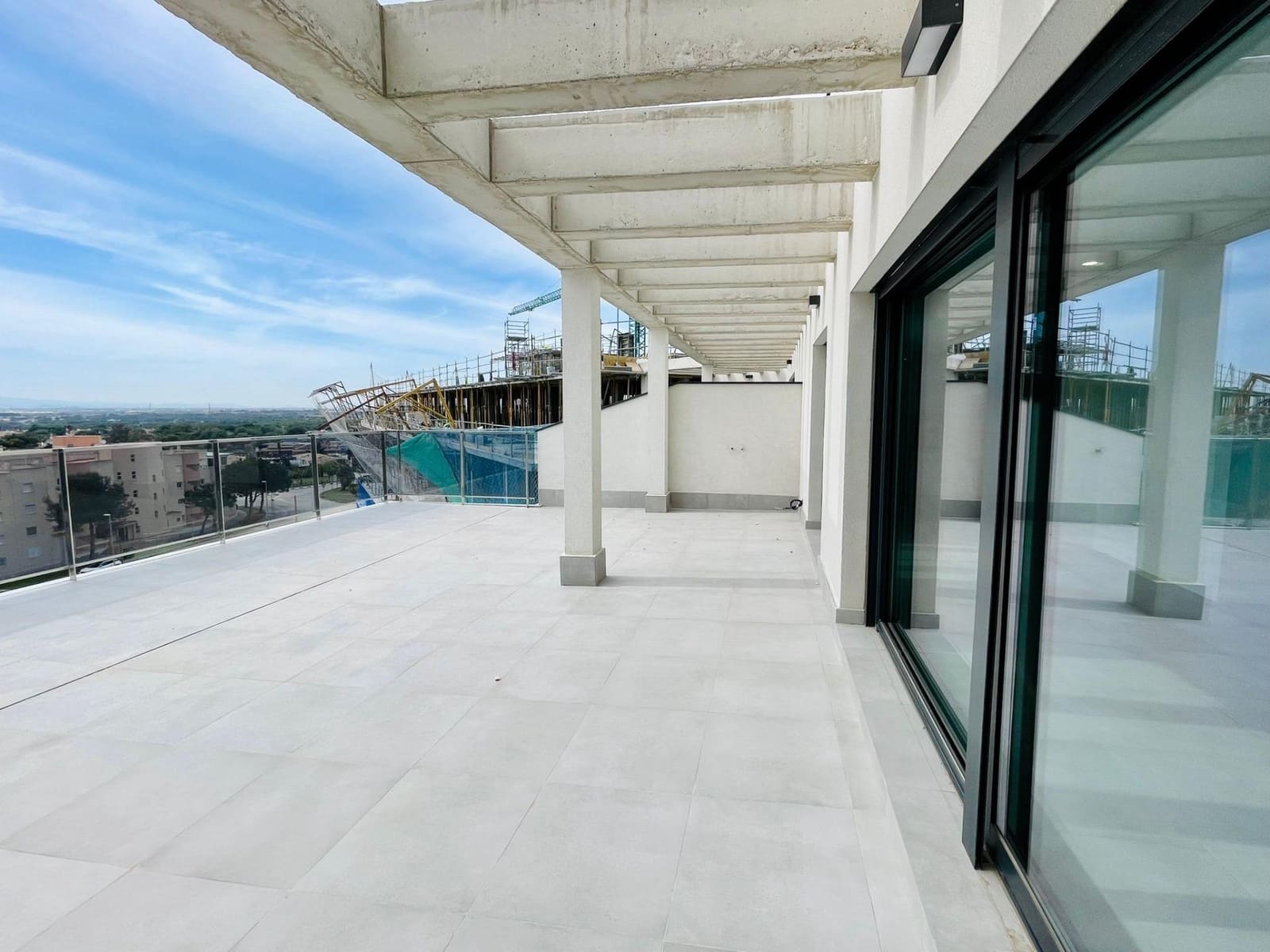 Apartamento de 2 habitaciones en Orihuela Costa en venta con piscina - 430.000 € (Ref: 8242894)