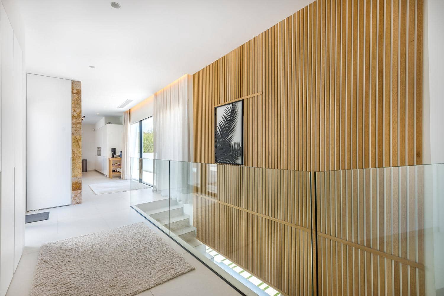 Chalet de 4 habitaciones en San Miguel de Salinas en venta con piscina garaje - 1.695.000 € (Ref: 8308847)