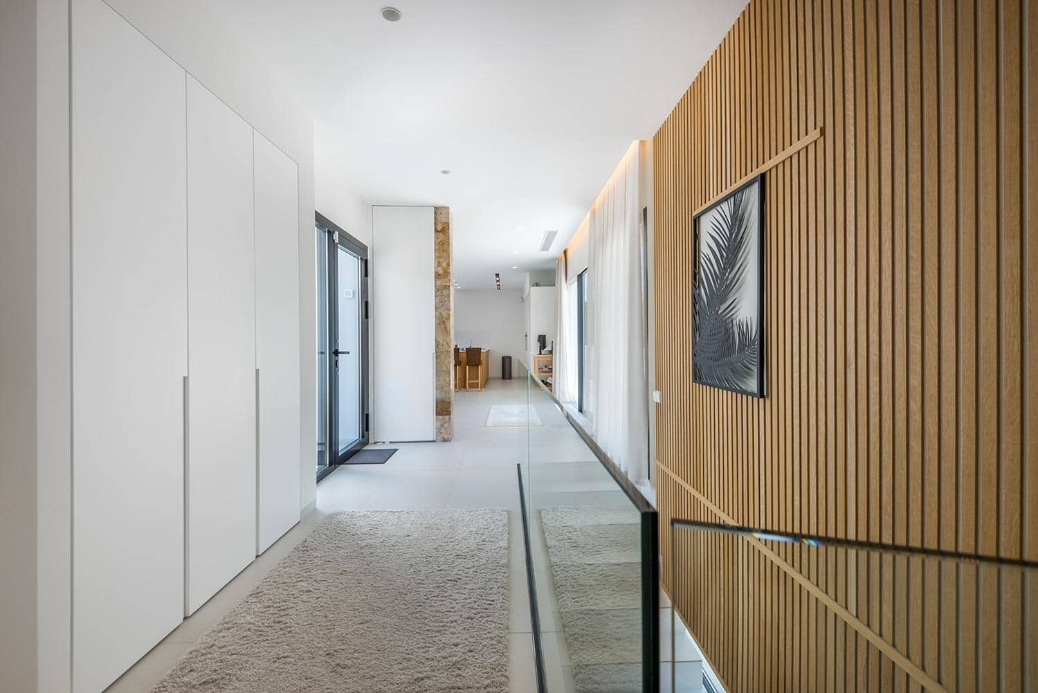 Chalet de 4 habitaciones en San Miguel de Salinas en venta con piscina garaje - 1.695.000 € (Ref: 8308847)