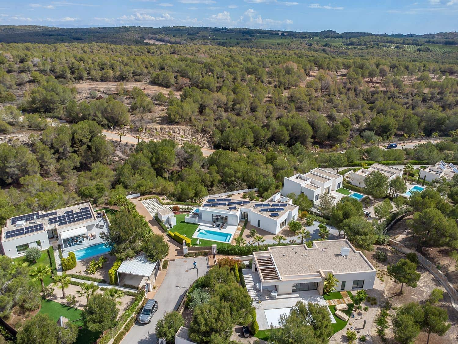 Chalet de 4 habitaciones en San Miguel de Salinas en venta con piscina garaje - 1.695.000 € (Ref: 8308847)