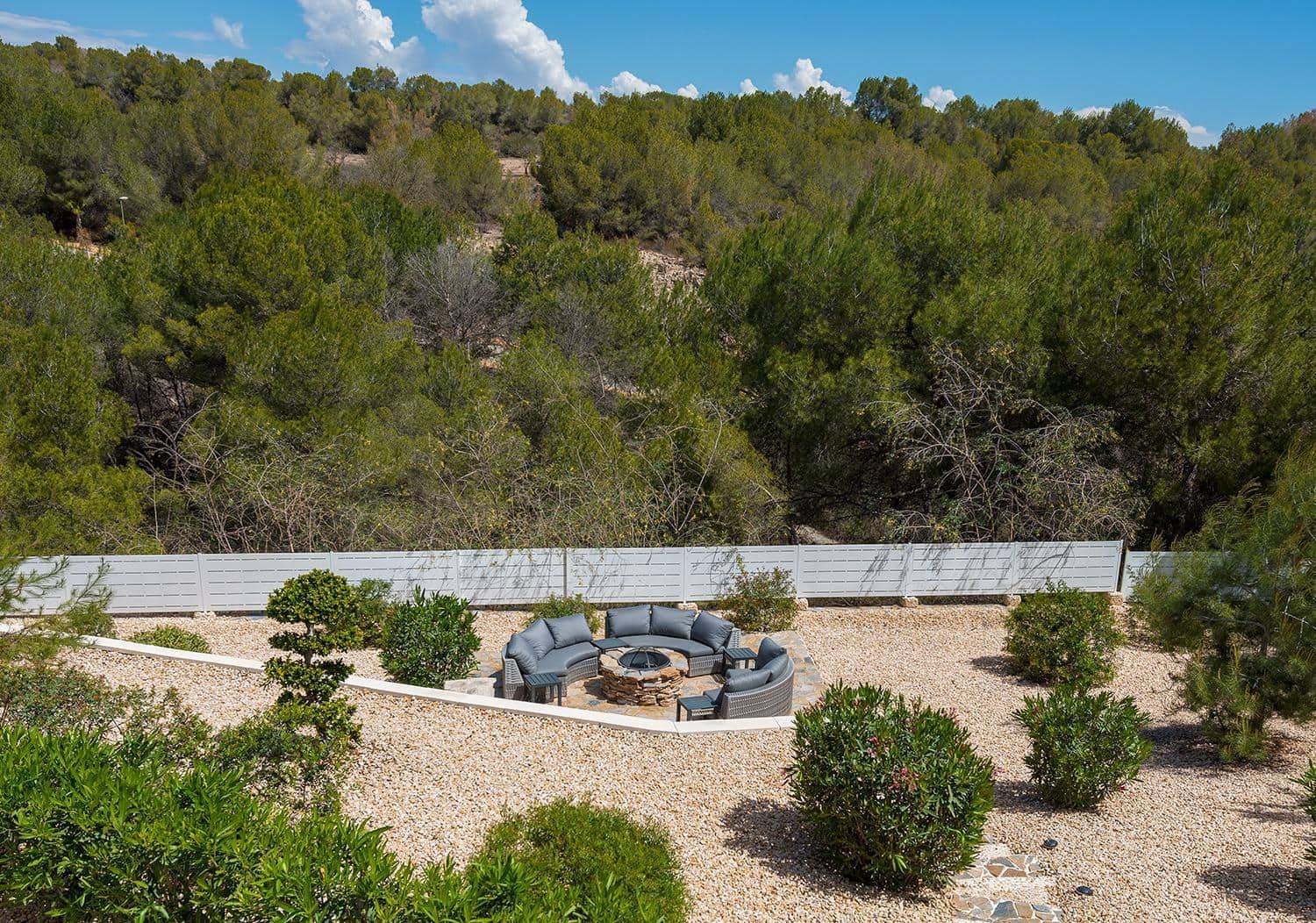 Chalet de 4 habitaciones en San Miguel de Salinas en venta con piscina garaje - 1.695.000 € (Ref: 8308847)