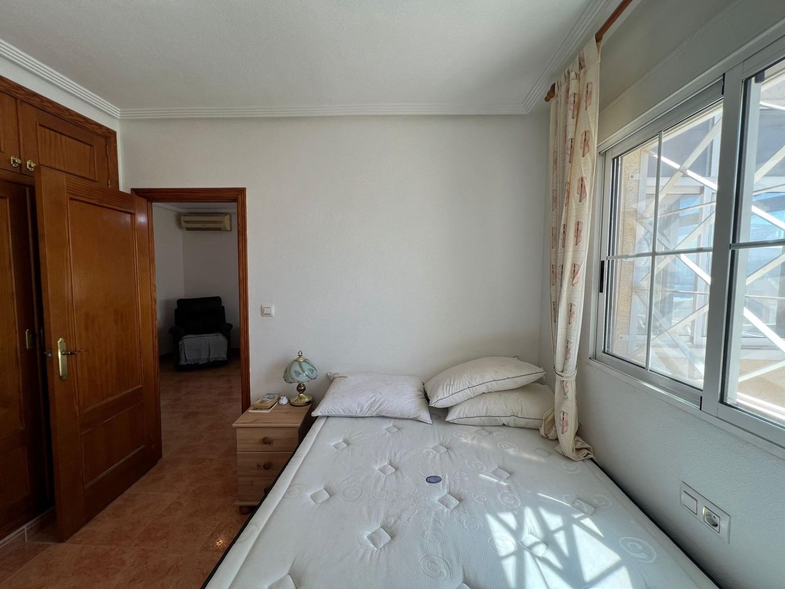 2 chambre Bungalow à vendre à Torrevieja avec piscine - 141 900 € (Ref: 8310782)