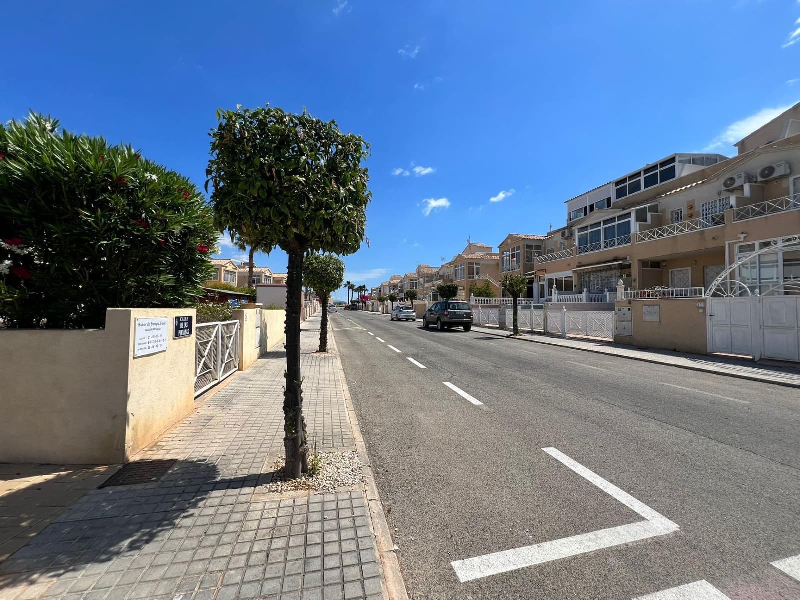 2 chambre Bungalow à vendre à Torrevieja avec piscine - 141 900 € (Ref: 8310782)