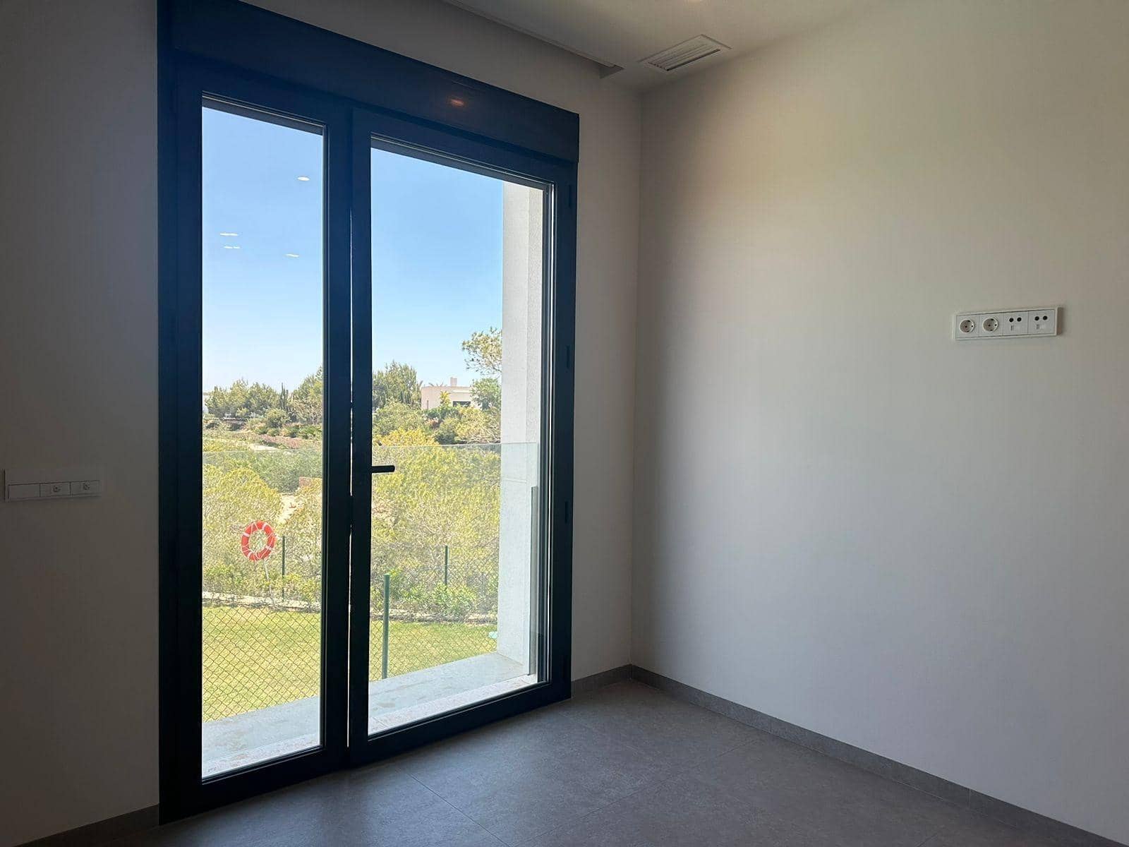 2 makuuhuone Huoneisto myytävänä paikassa Las Colinas Golf mukana uima-altaan - 449 000 € (Ref: 8322964)