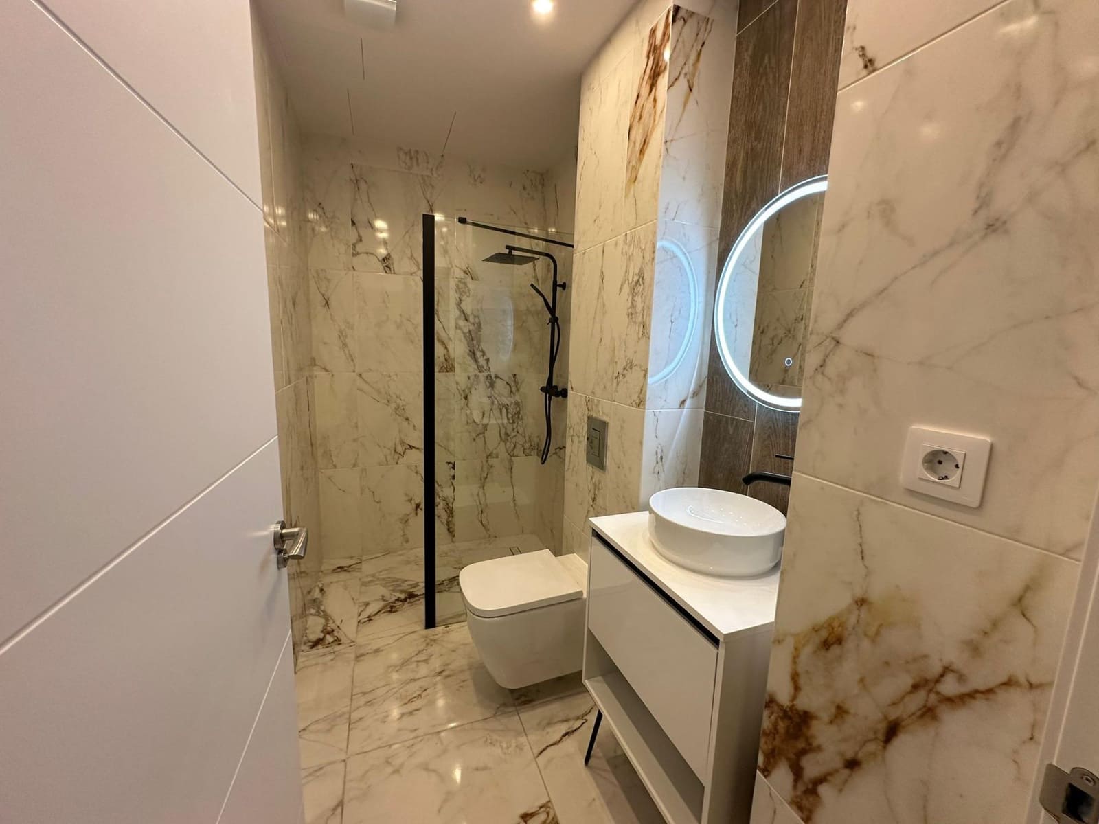 6 soverom Leilighet til salgs i Alicante by - € 485 000 (Ref: 8343291)