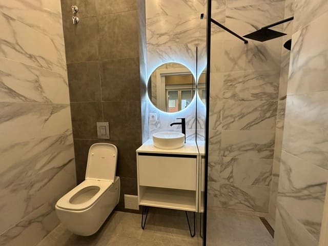 6 soverom Leilighet til salgs i Carolinas Altas, Alicante by - € 485 000 (Ref: 8343291)