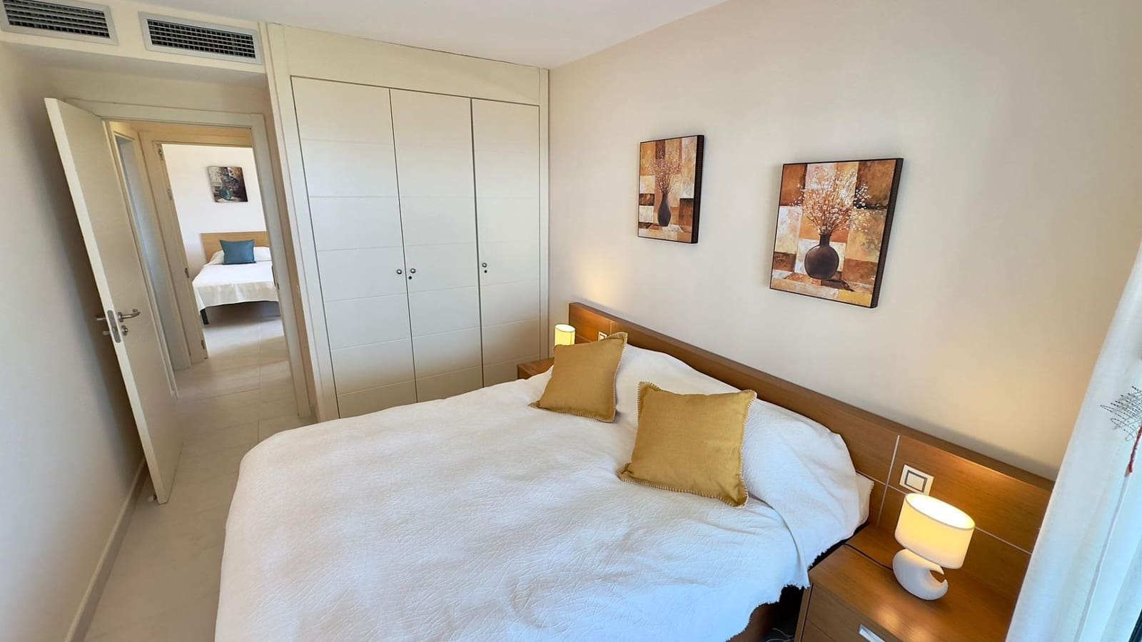 2 soveværelse Lejlighed til salg i Benidorm med swimmingpool - € 329.000 (Ref: 8354310)