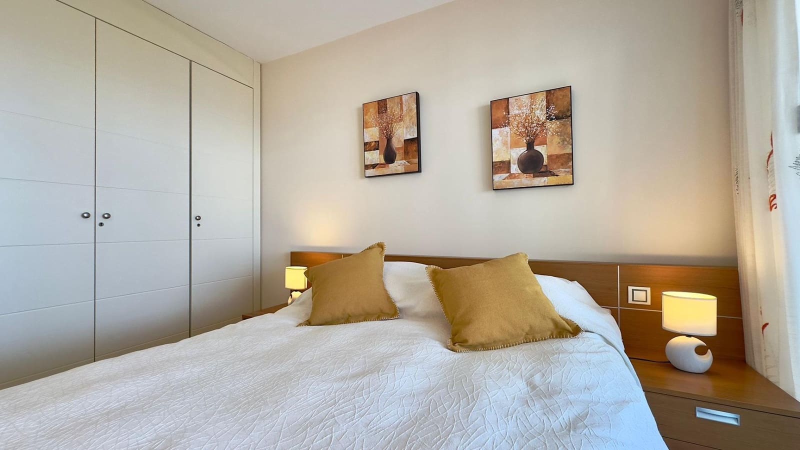 2 soveværelse Lejlighed til salg i Benidorm med swimmingpool - € 329.000 (Ref: 8354310)