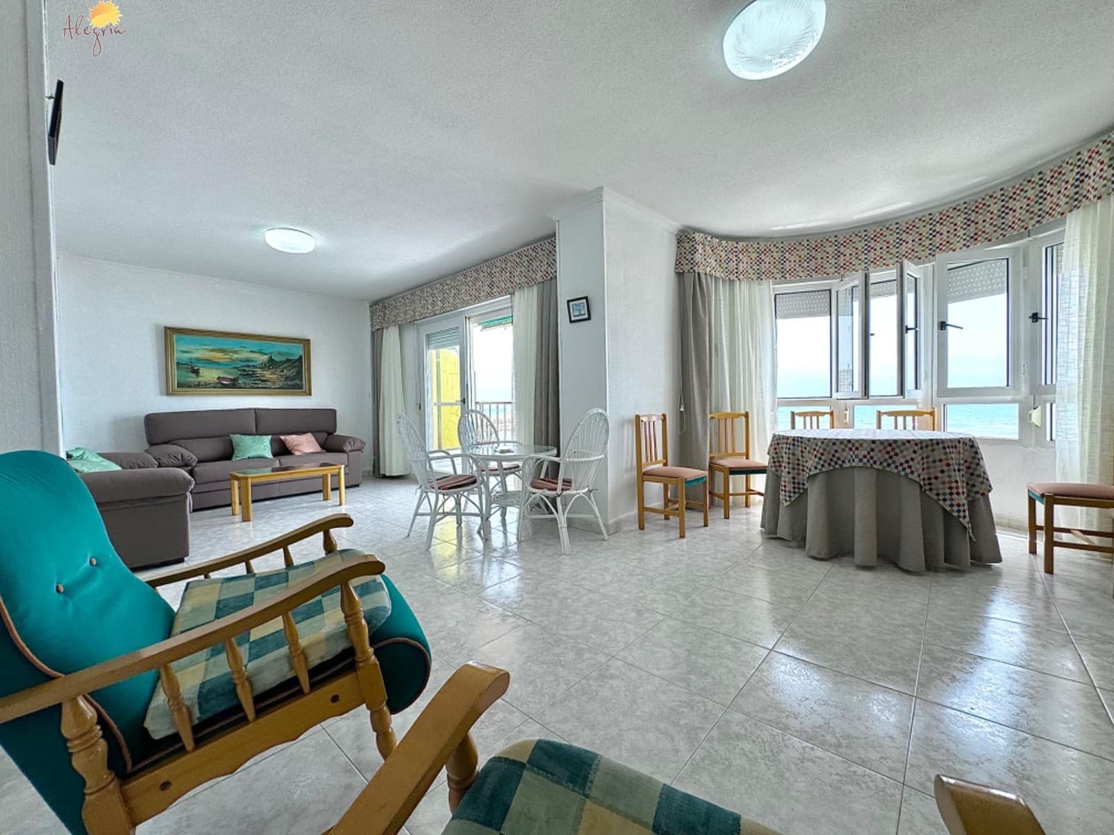 3 quarto Apartamento para venda em Torrevieja - 375 000 € (Ref: 8396630)