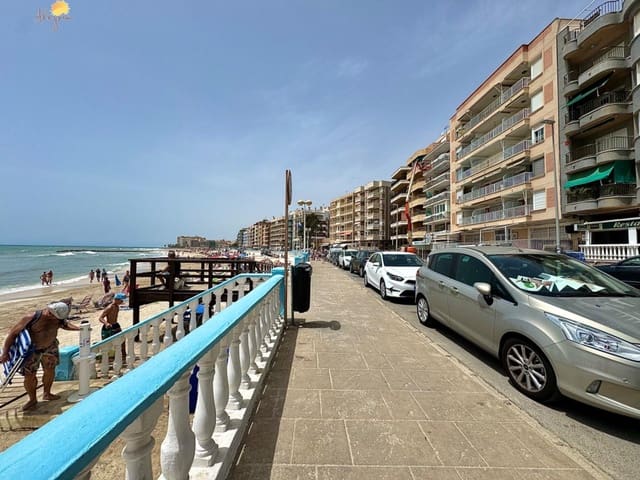 3 quarto Apartamento para venda em Playa de los Locos, Torrevieja - 375 000 € (Ref: 8396630)