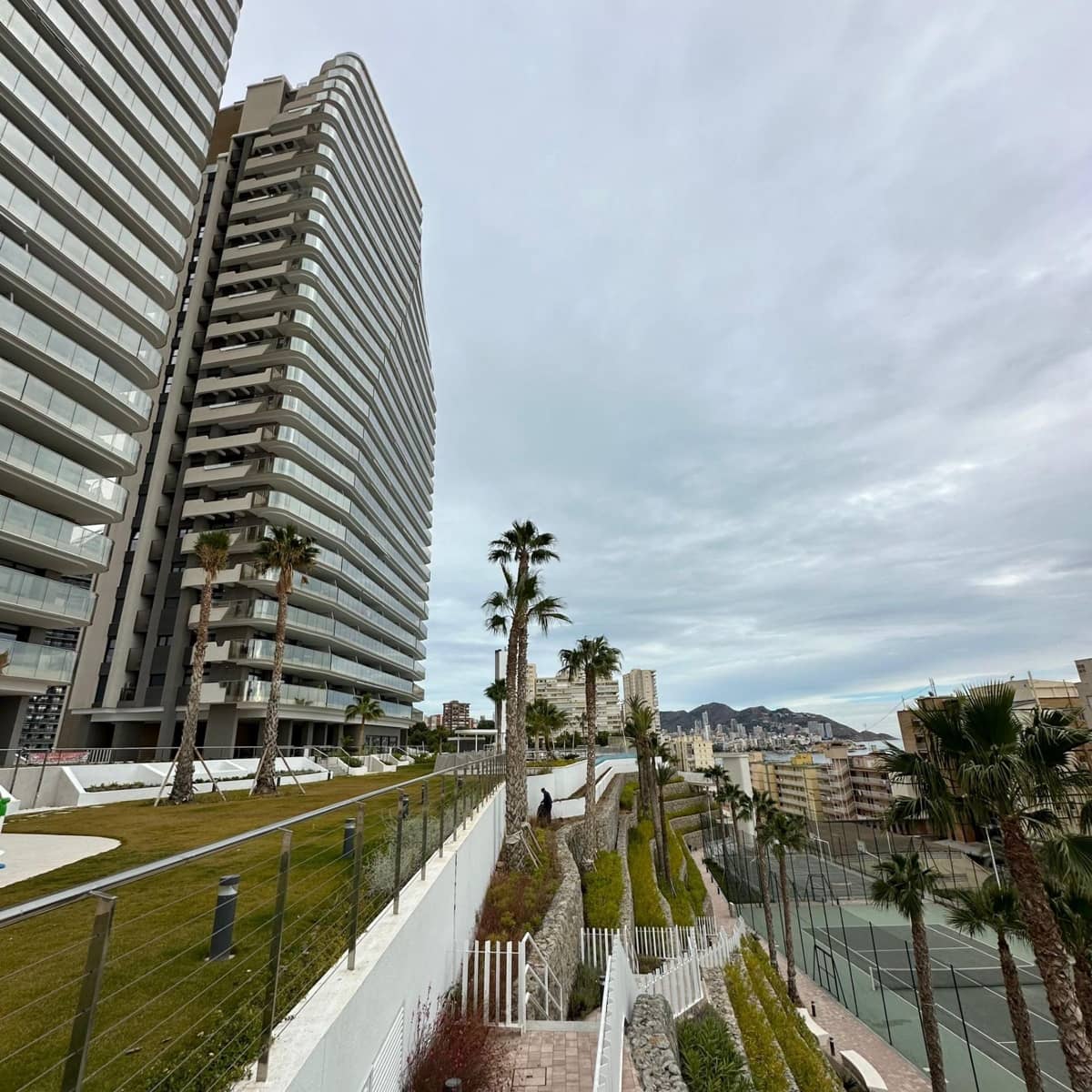 3 soverom Penthouse til salgs i Benidorm med svømmebasseng - € 1 440 000 (Ref: 8419562)