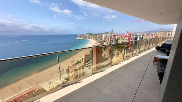 3 quarto Penthouse para venda em Benidorm com piscina - 1 440 000 € (Ref: 8419562)