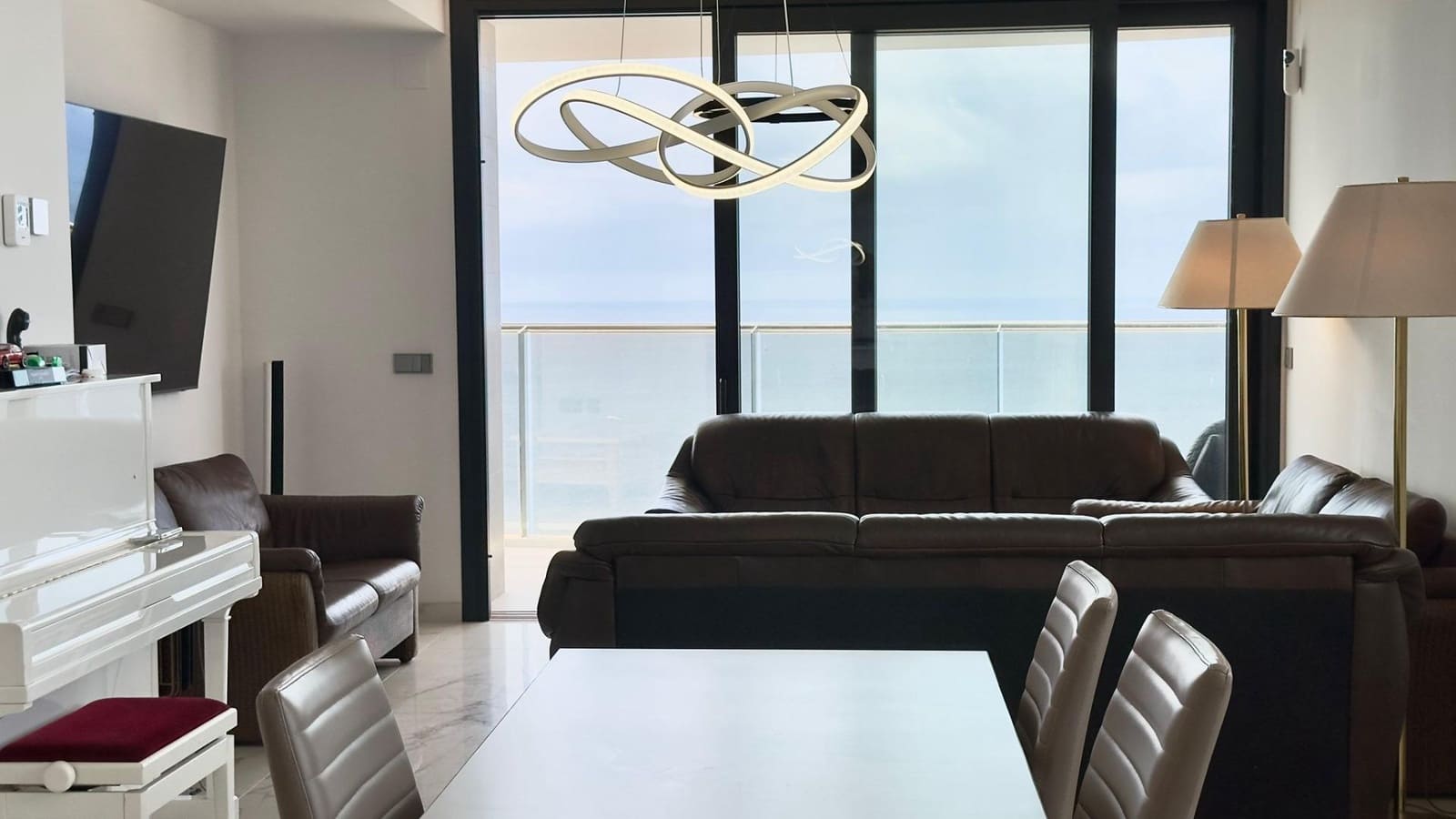 3 soverom Penthouse til salgs i Benidorm med svømmebasseng - € 1 440 000 (Ref: 8419562)