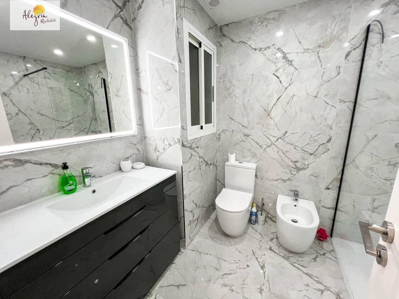 3 sypialnia Apartament na sprzedaż w Miasto Walencja - 349 000 € (Ref: 8452108)