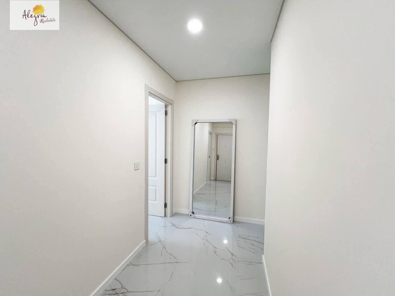 3 sypialnia Apartament na sprzedaż w Miasto Walencja - 349 000 € (Ref: 8452108)