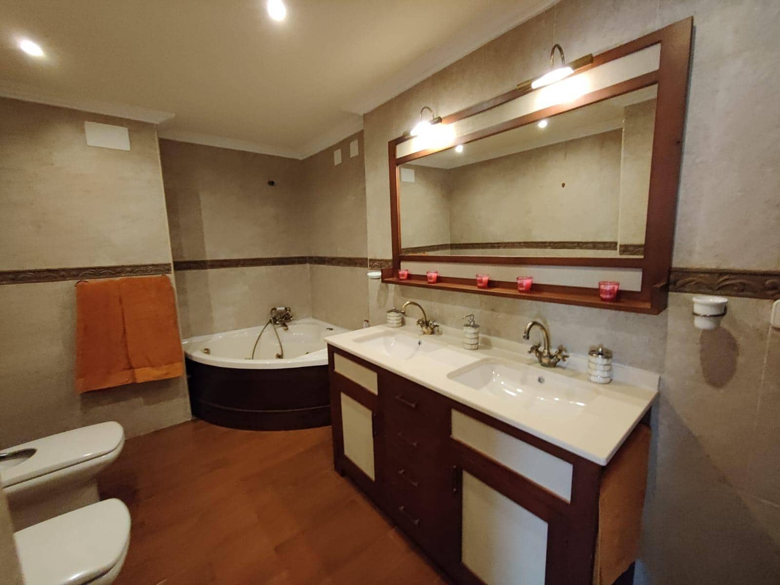 2 bedroom Apartment for sale in La Villajoyosa / Vila Joiosa with pool garage - € 490,000 (Ref: 8452109)