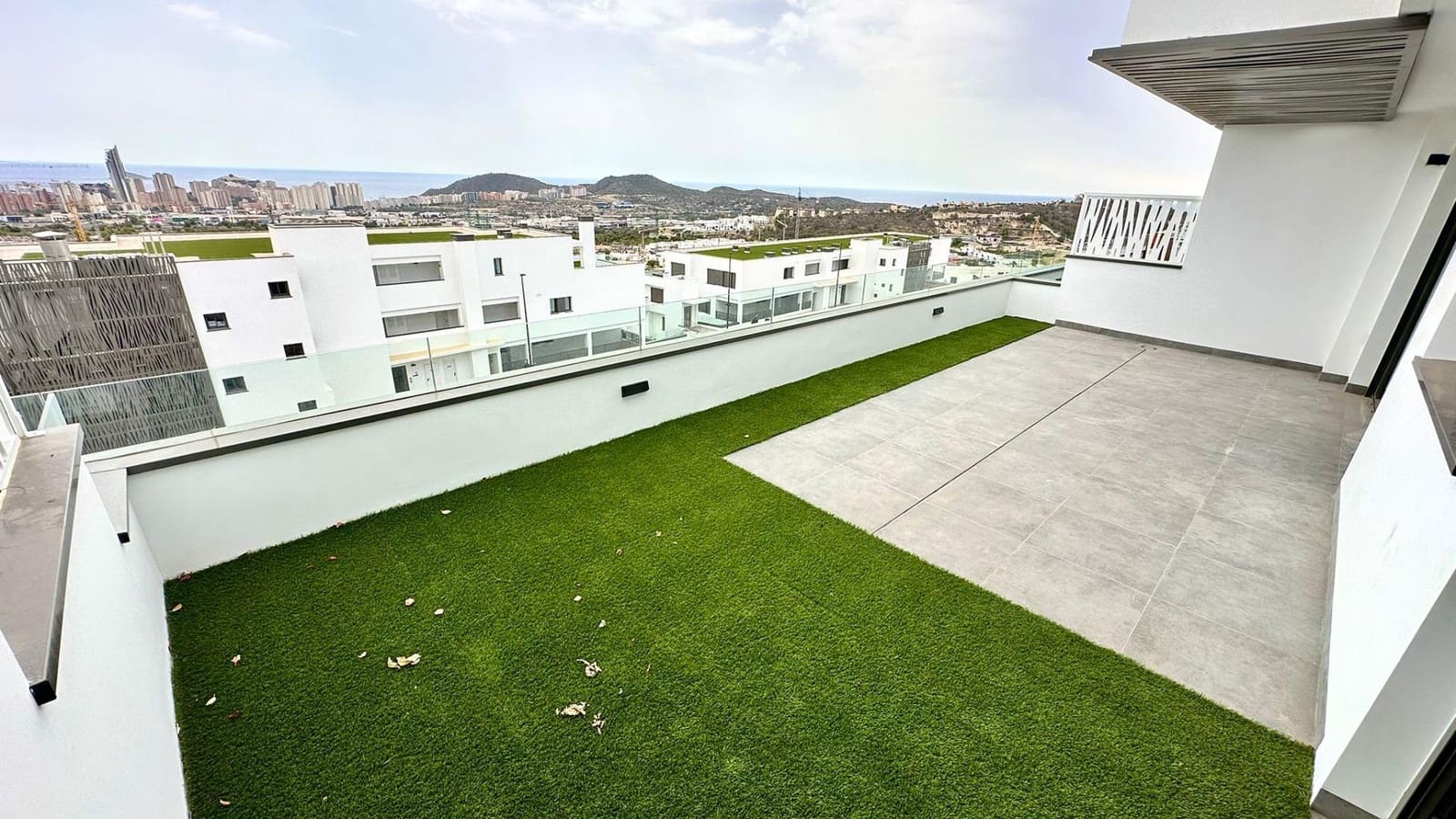 Apartamento de 2 habitaciones en Finestrat en venta con piscina - 420.000 € (Ref: 8454955)