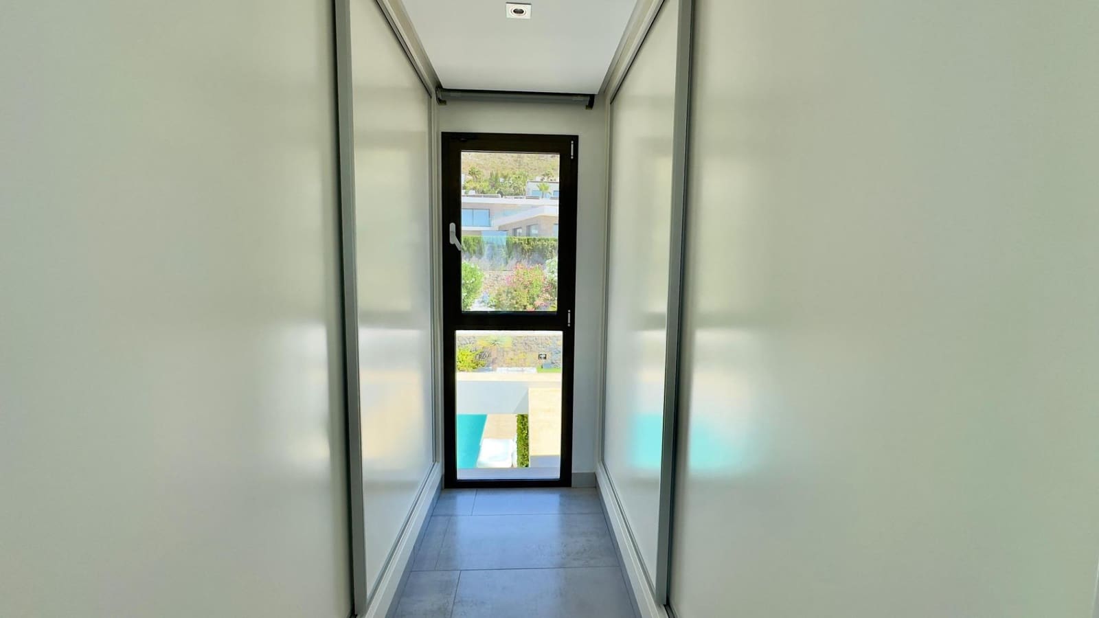 5 soveværelse Villa til salg i Javea / Xabia med swimmingpool garage - € 2.498.880 (Ref: 8460223)