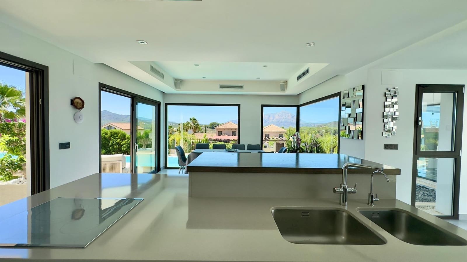 5 soveværelse Villa til salg i Javea / Xabia med swimmingpool garage - € 2.498.880 (Ref: 8460223)