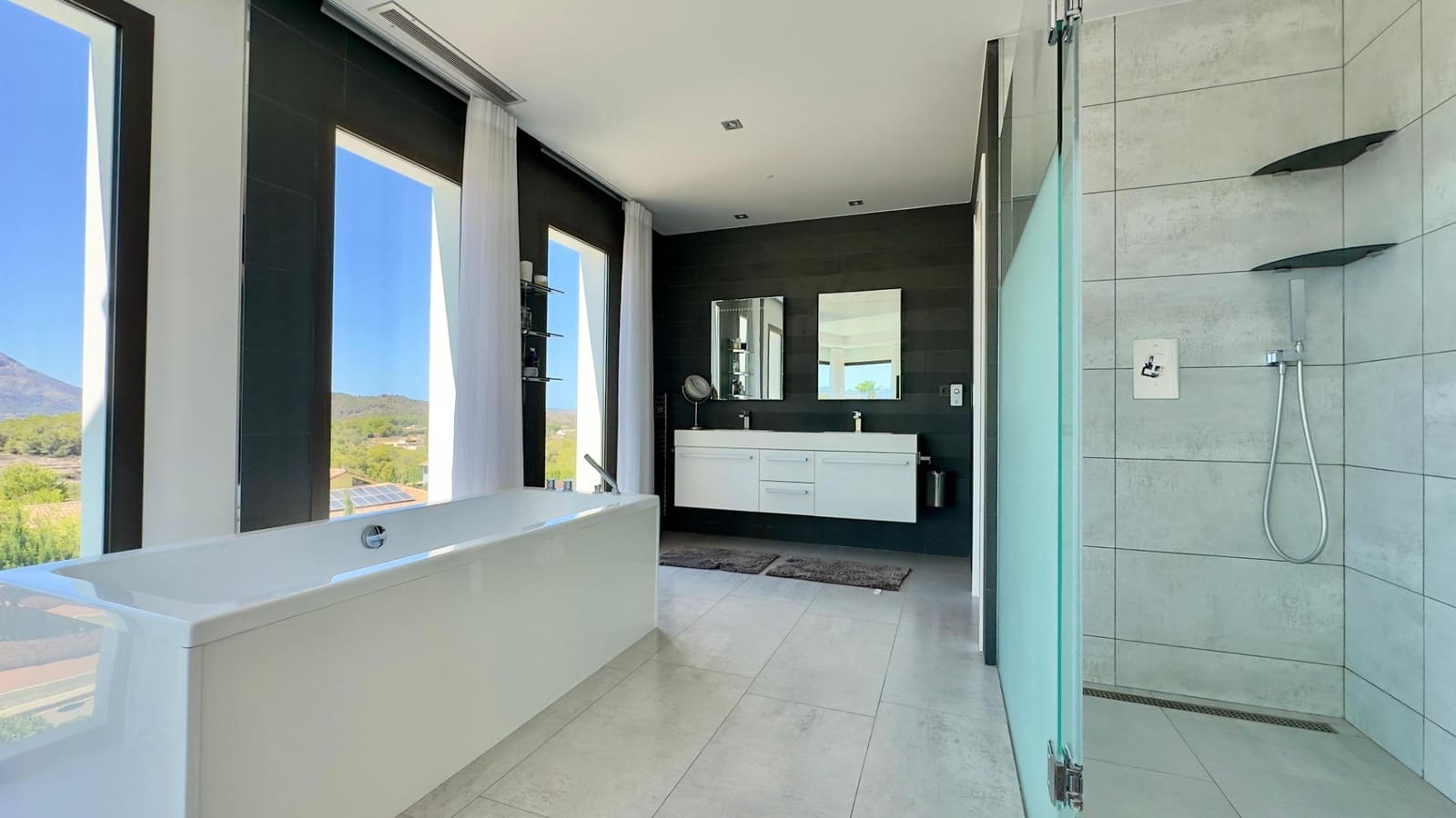 5 soveværelse Villa til salg i Javea / Xabia med swimmingpool garage - € 2.498.880 (Ref: 8460223)