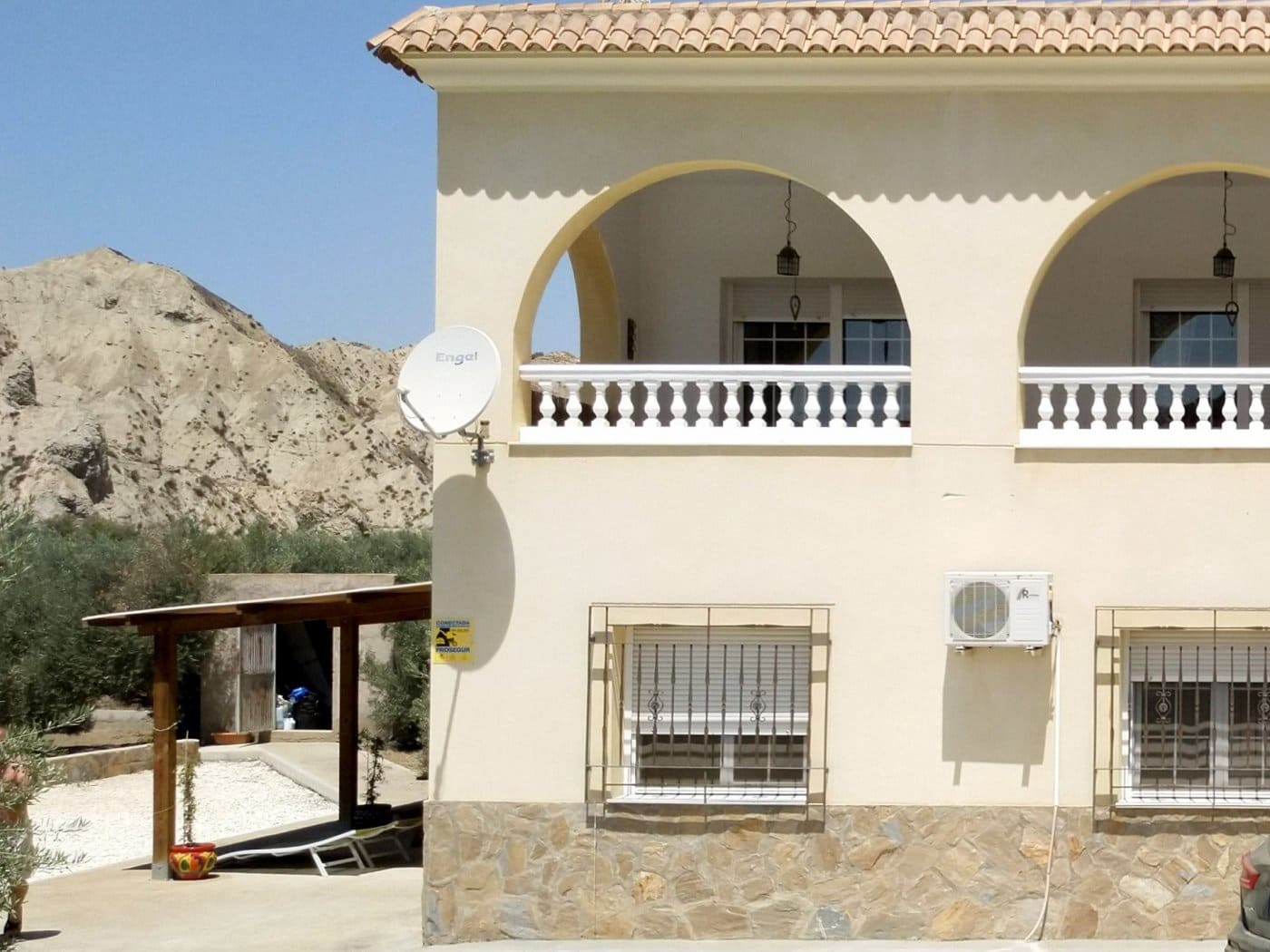 5 soveværelse Finca/Landehus til salg i Alsodux med swimmingpool - € 389.000 (Ref: 8466291)