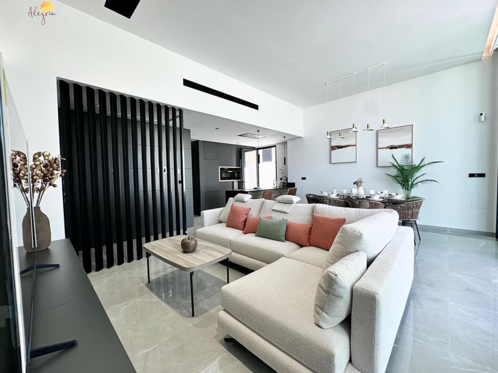 3 slaapkamer Villa te koop in La Siesta met garage - € 615.000 (Ref: 8468083)