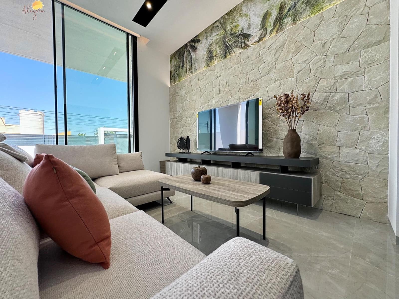 3 slaapkamer Villa te koop in La Siesta met garage - € 615.000 (Ref: 8468083)