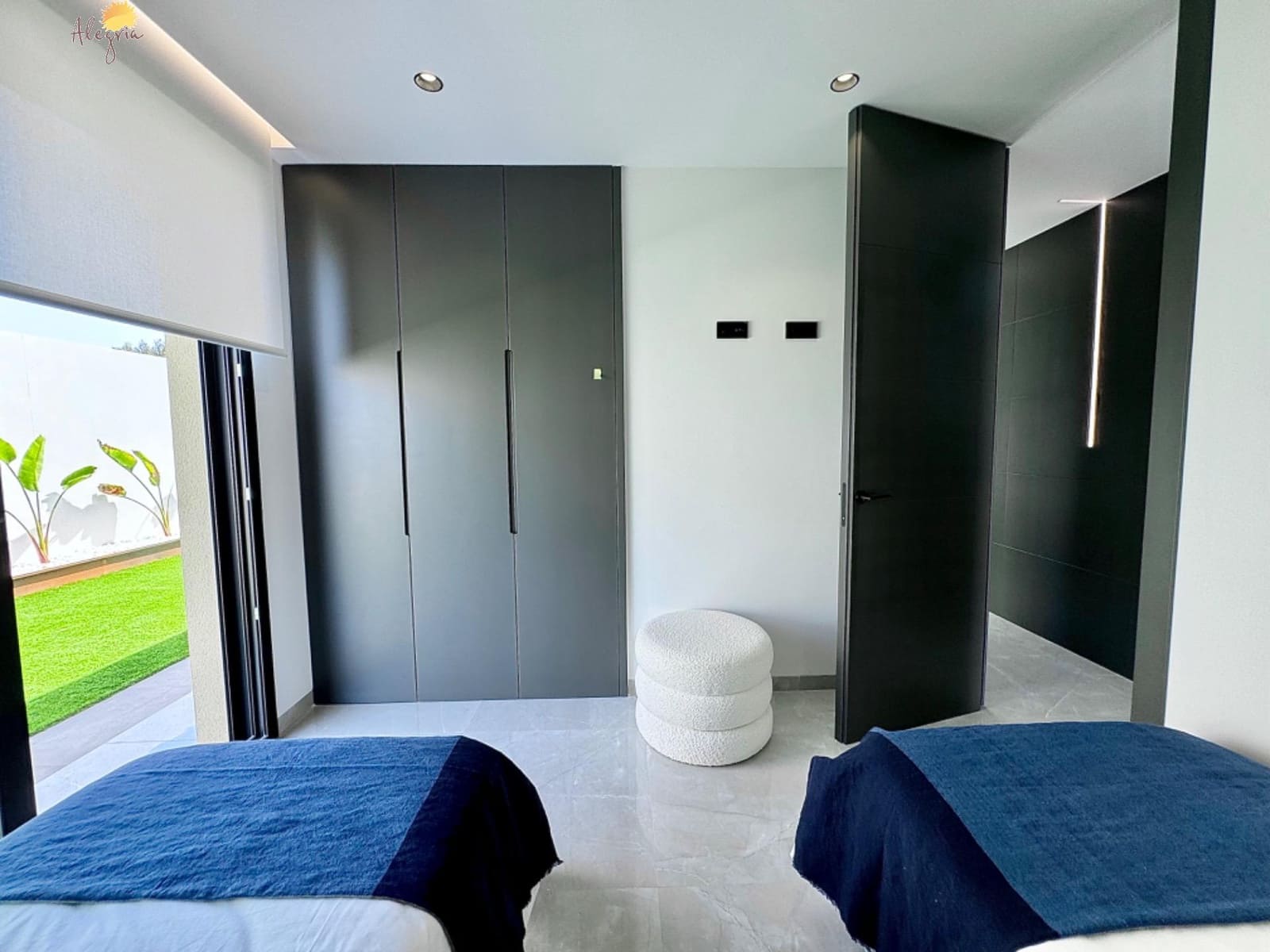 3 slaapkamer Villa te koop in La Siesta met garage - € 615.000 (Ref: 8468083)