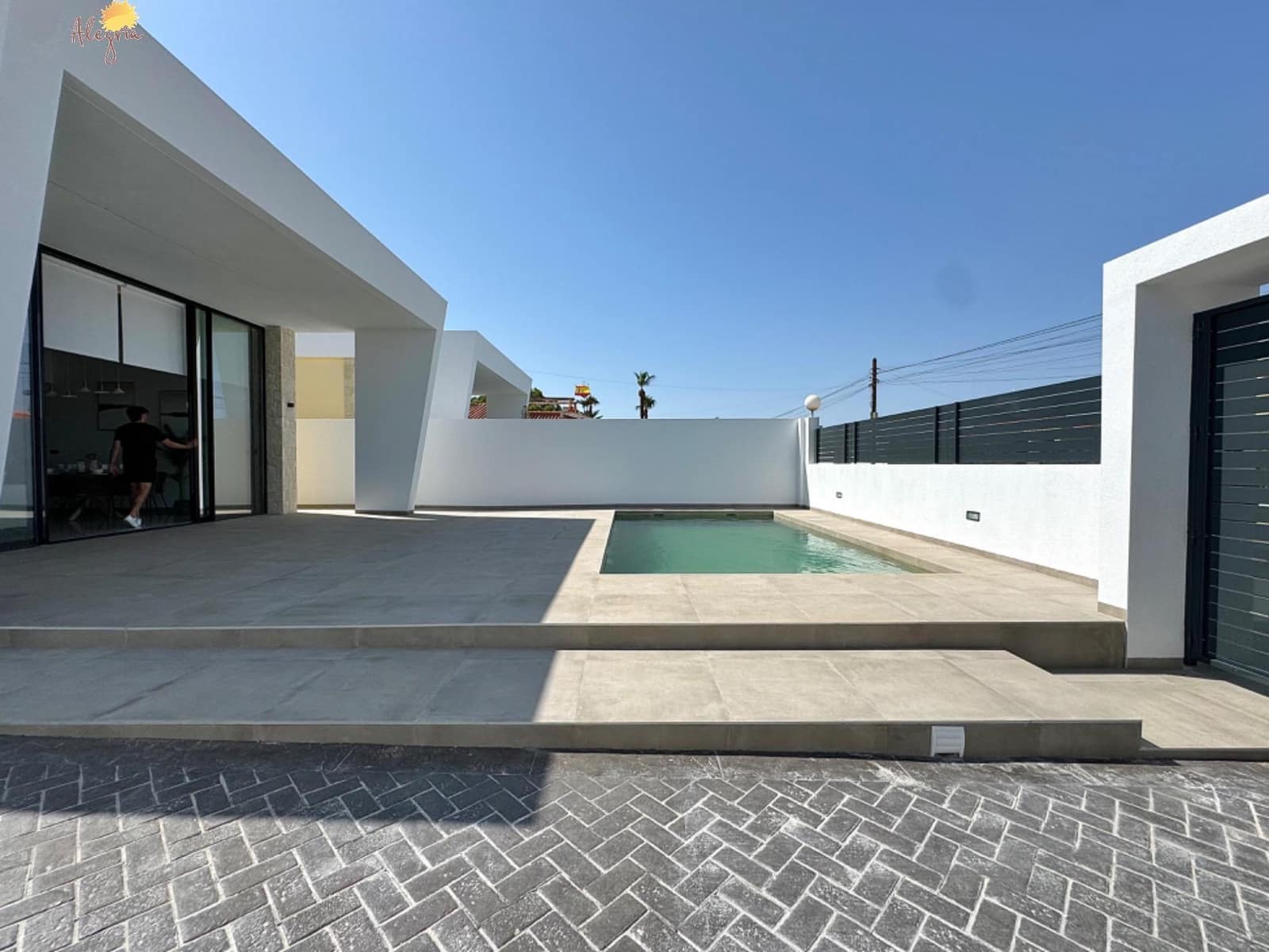 3 slaapkamer Villa te koop in La Siesta met garage - € 615.000 (Ref: 8468083)