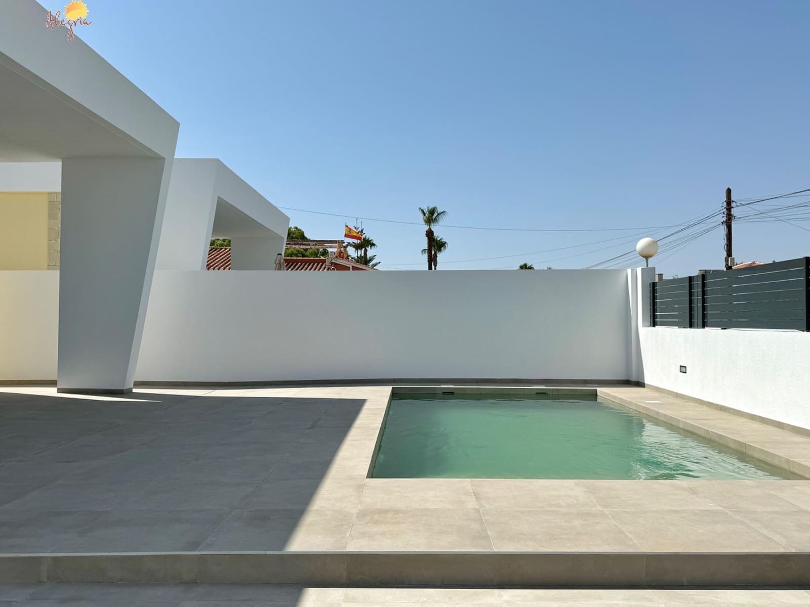 3 slaapkamer Villa te koop in La Siesta met garage - € 615.000 (Ref: 8468083)