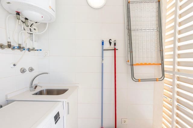 2 soverom Leilighet til salgs i Torre de la Horadada, Pilar de la Horadada med svømmebasseng - € 439 000 (Ref: 8474002)