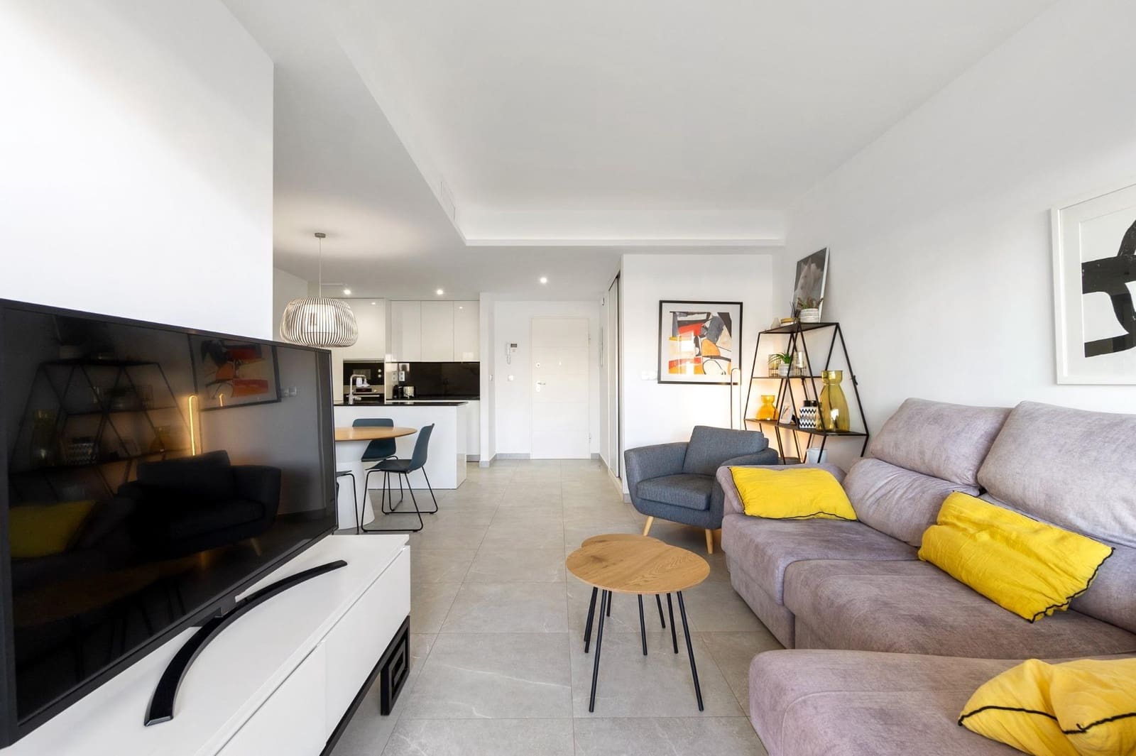 2 makuuhuone Huoneisto myytävänä paikassa Orihuela Costa mukana uima-altaan - 339 000 € (Ref: 8474005)