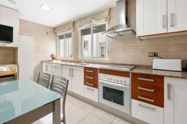 3 sypialnia Penthouse na sprzedaż w Torrevieja - 289 000 € (Ref: 8478054)