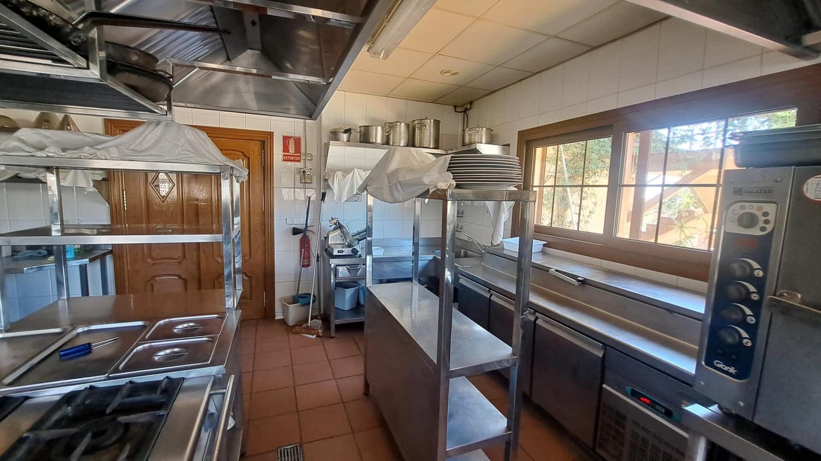 5 soveværelse Virksomhed til salg i Orihuela Costa med swimmingpool - € 1.600.000 (Ref: 8479338)