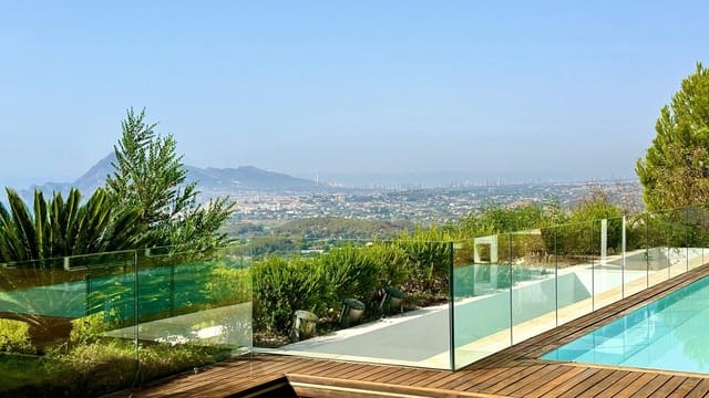 4 sovrum Villa till salu i Altea med pool - 2 800 000 € (Ref: 8479340)