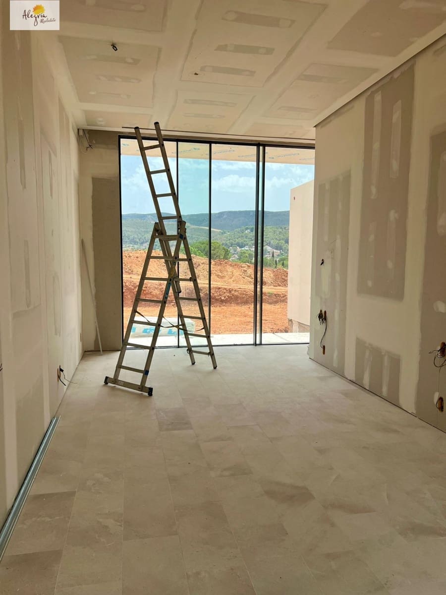 3 soveværelse Villa til salg i Alzira med swimmingpool garage - € 2.000.000 (Ref: 8509029)