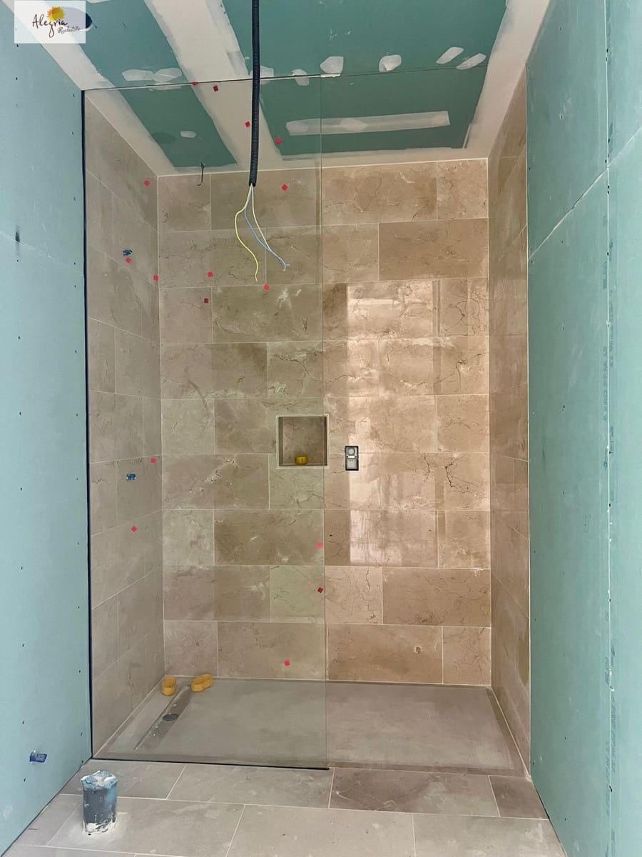 3 soveværelse Villa til salg i Alzira med swimmingpool garage - € 2.000.000 (Ref: 8509029)