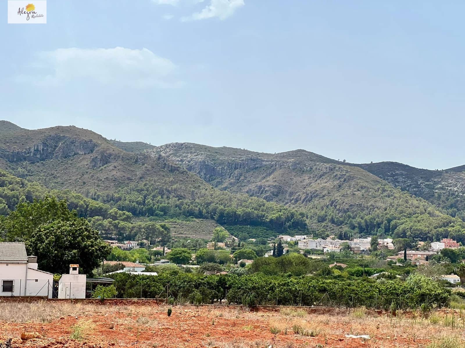 3 soveværelse Villa til salg i Alzira med swimmingpool garage - € 2.000.000 (Ref: 8509029)