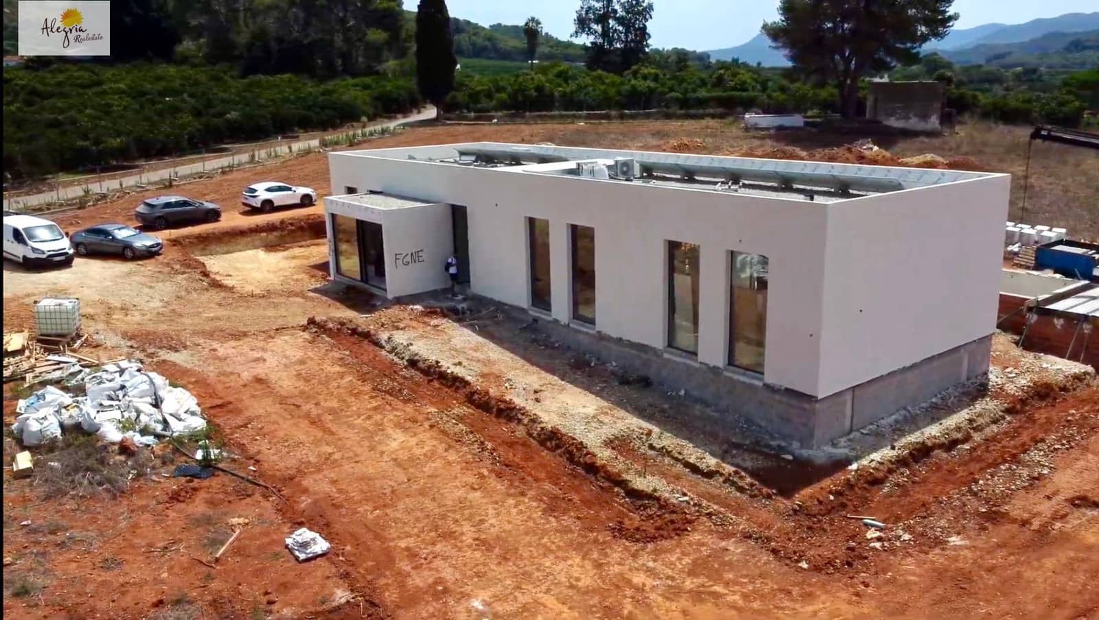 3 soveværelse Villa til salg i Alzira med swimmingpool garage - € 2.000.000 (Ref: 8509029)