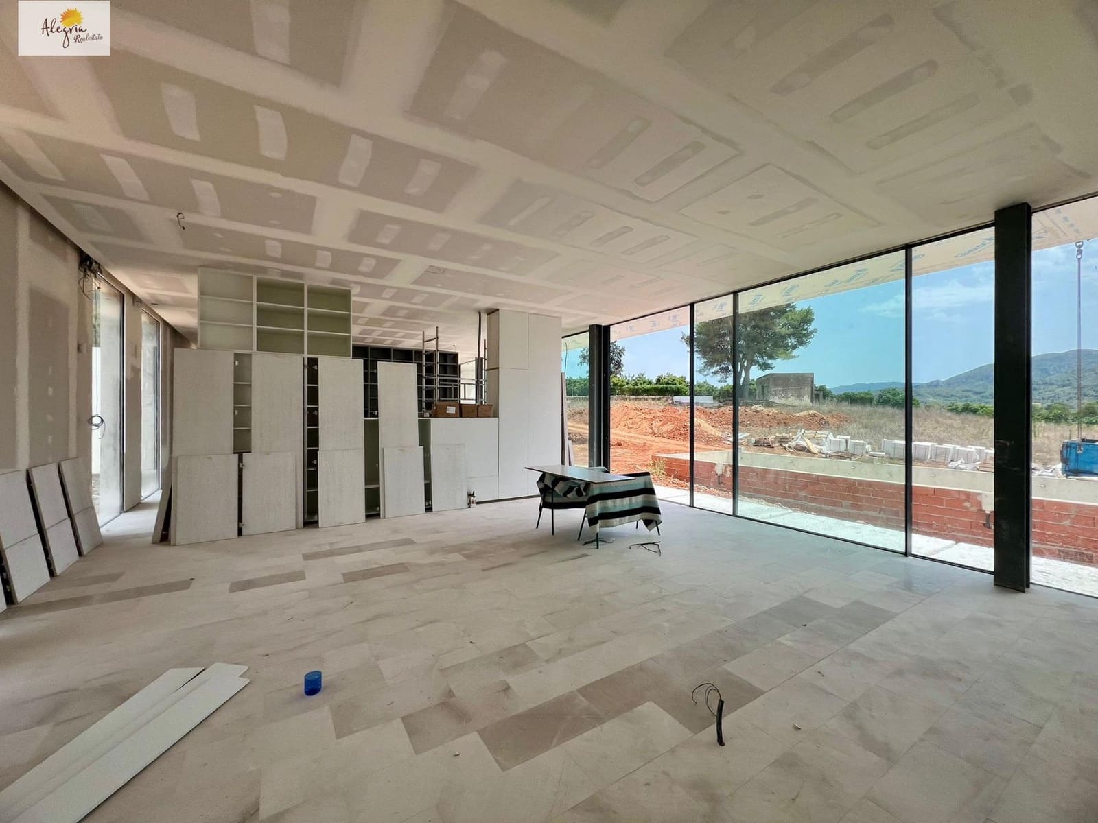 3 soveværelse Villa til salg i Alzira med swimmingpool garage - € 2.000.000 (Ref: 8509029)