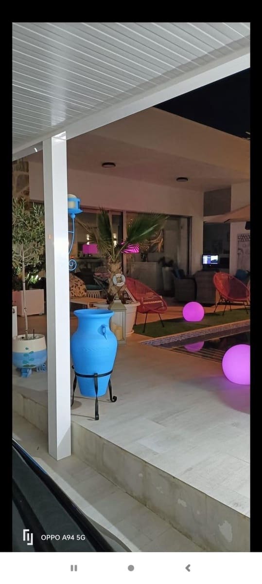 3 soverom Villa til salgs i La Siesta med svømmebasseng garasje - € 594 000 (Ref: 8526723)